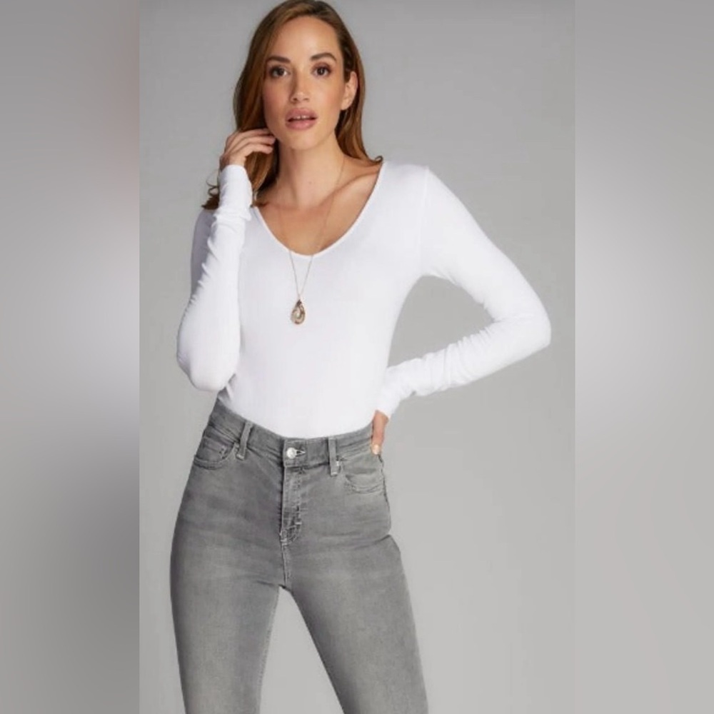 Free People Intimately White long-sleeve scoop-neck  Bodysuit S S-EUC 🍂​